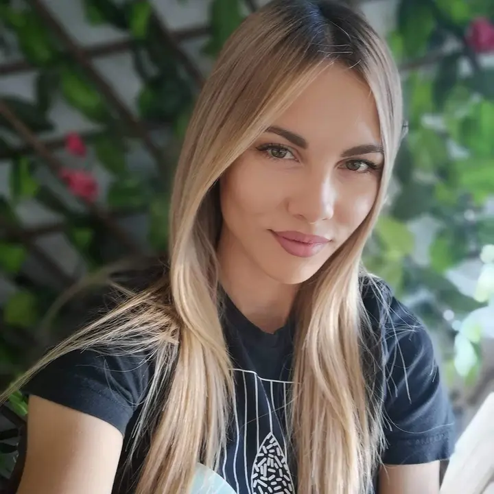 nicolettzaf