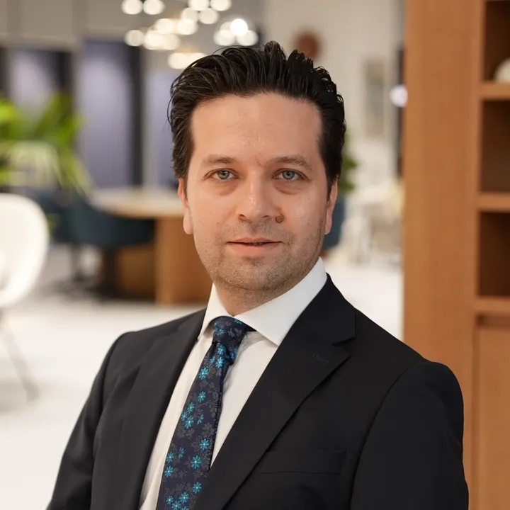Dr. Syed Adnan