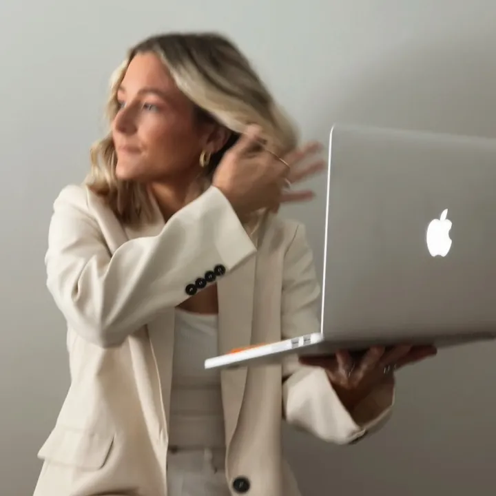 Michele | SAHM & WFH mama