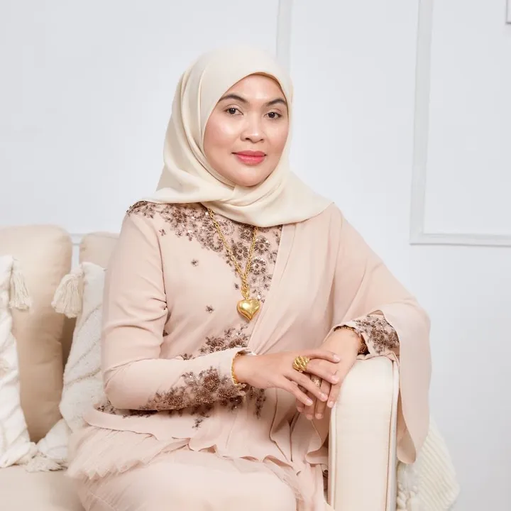 Ayu Azmera