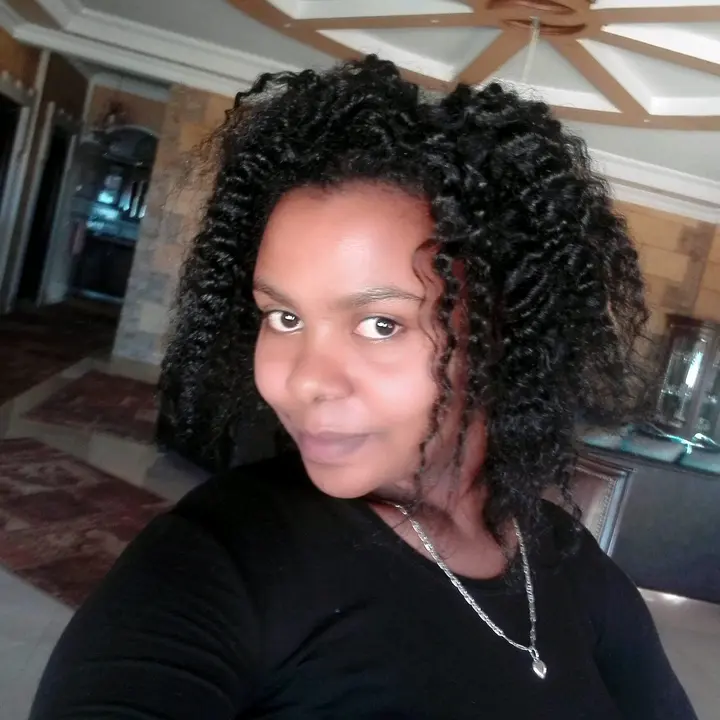 KRISTNA ፍቅር FAMILY