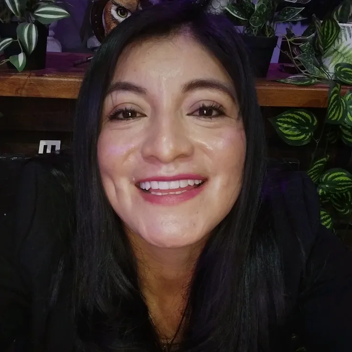 Karina Bienes Raíces Ec