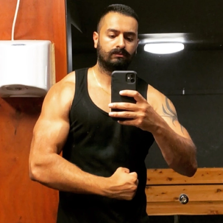 Singh Rowdy
