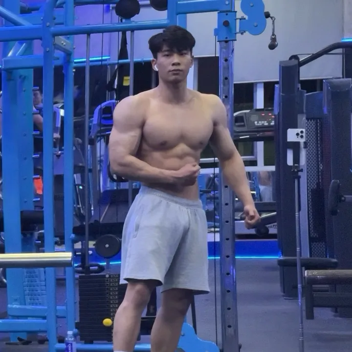 Vinh Quang Nguyen