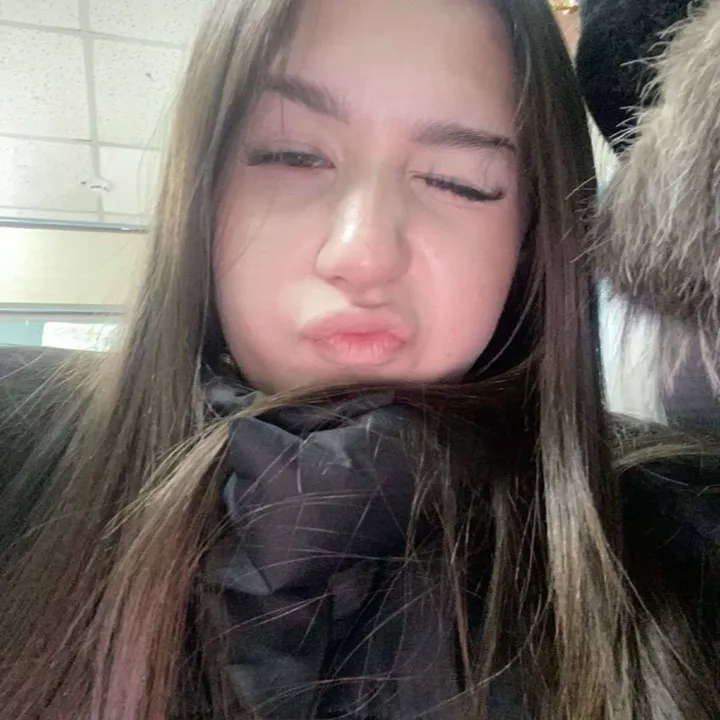€&@_