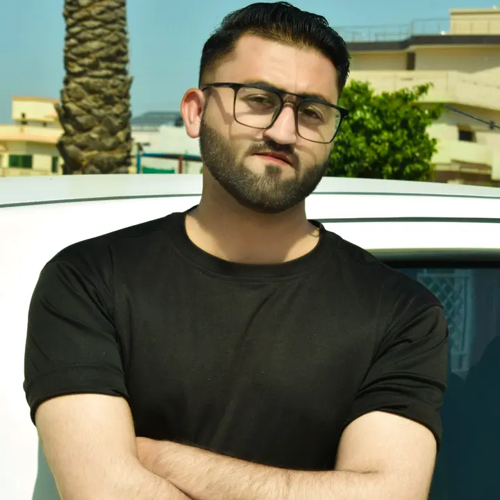 Twin hussain