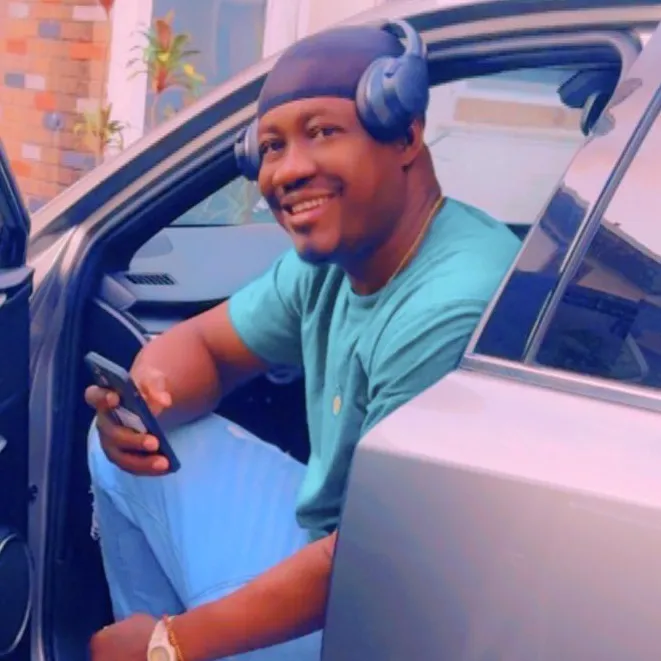 Anthony 🦅💲🔵🔴