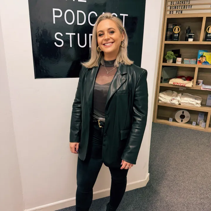 Andrea_woods_official