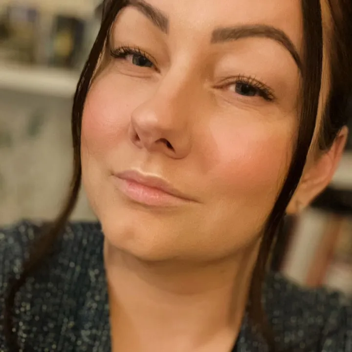 𝓢𝓾𝓷𝓻𝓸𝓪𝓭☀️🇮🇸