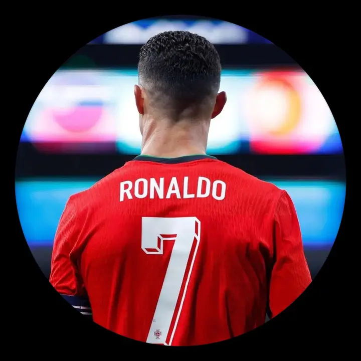_absolutecristiano7_7 🇷🇴