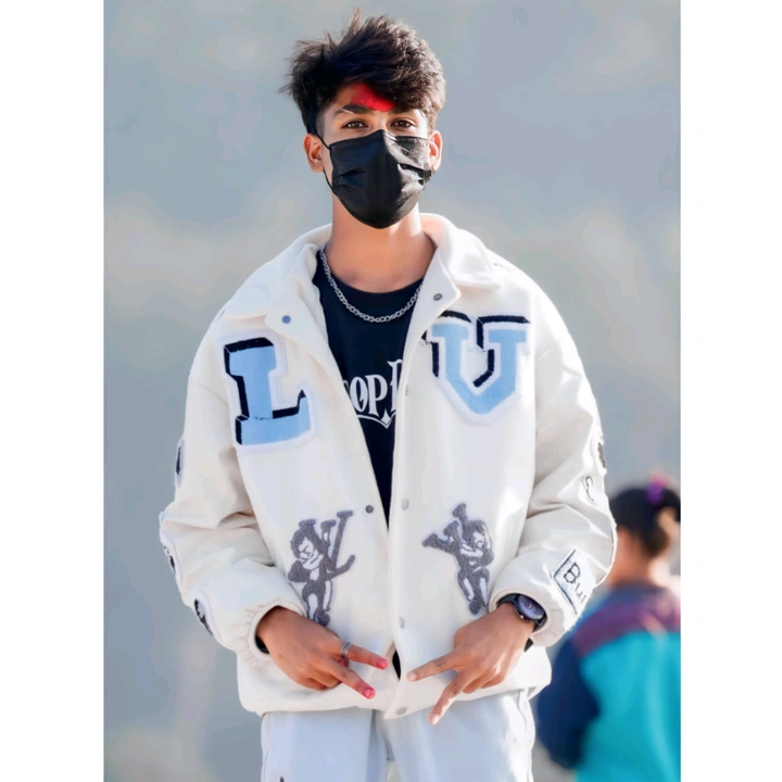 san(Tosh)**🕊️