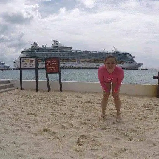 Annie Hong 🦂⚓🧿