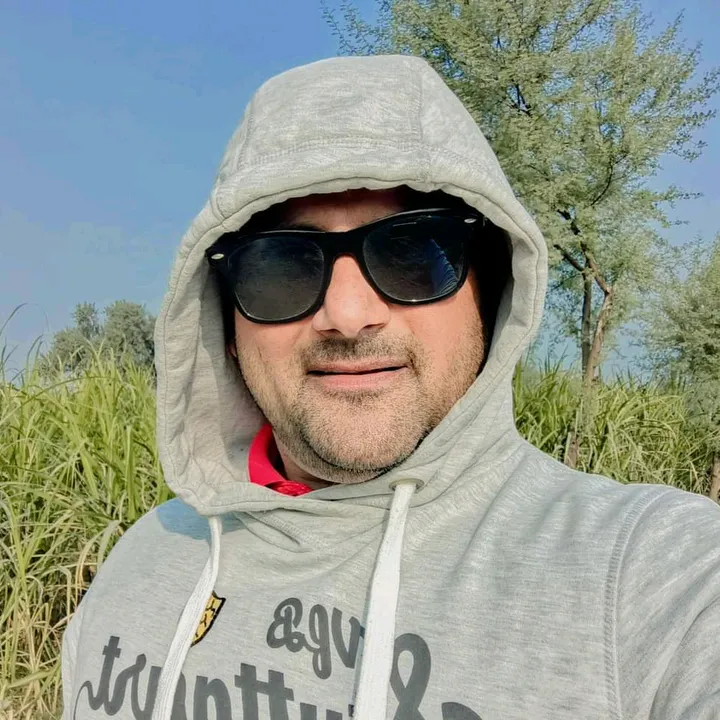 zee shan akhtar