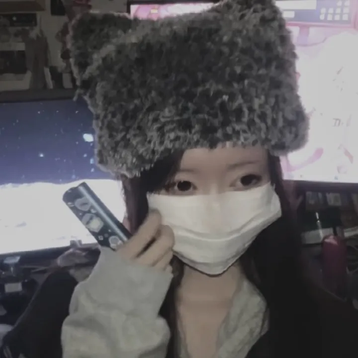 Hina🌨️queen
