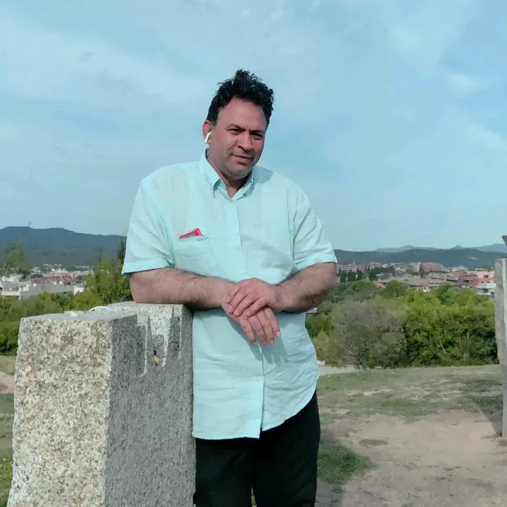 munir Hussain🇵🇰❤️🇪🇸 spain