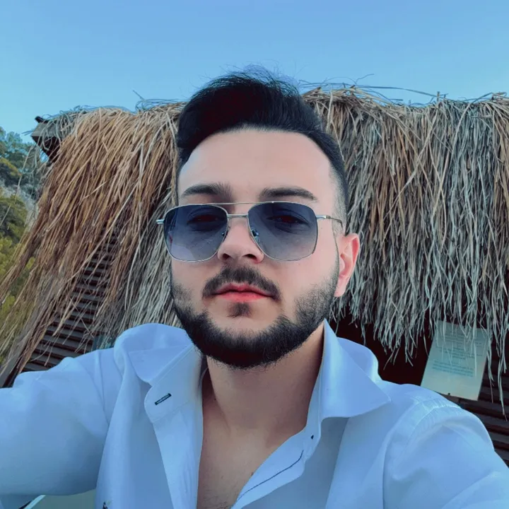 arif_tayarr