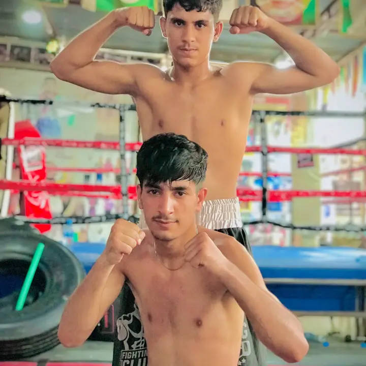 ▄︻デA̷b̷i̷d̷B̷o̷x̷e̷r̷══━一