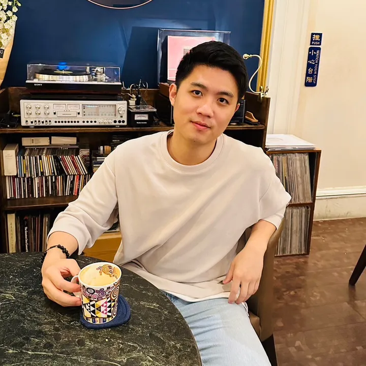 Simon Peng 我是大鮭魚