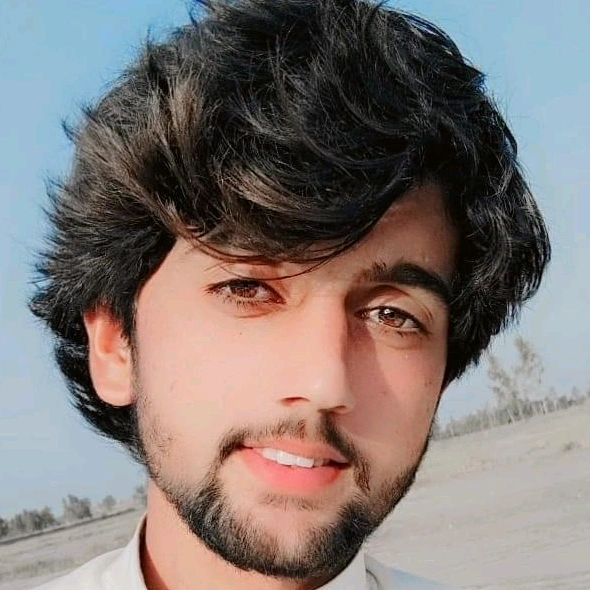 مُدثّرَسیال❤️