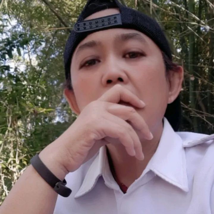 dewi_pesisiran