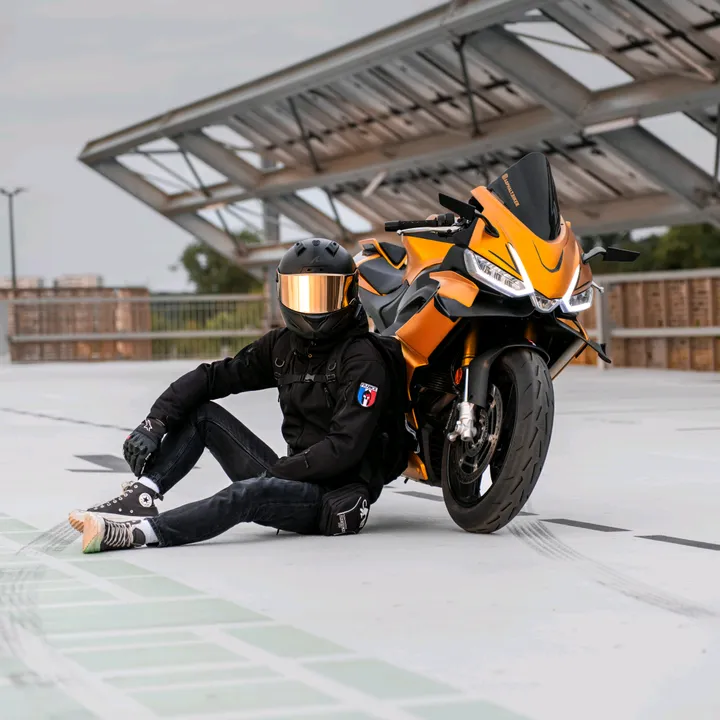 Asphalt Biker