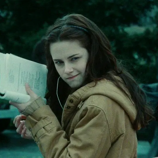 ⋆｡‧˚ʚ Crepusculo🌹!˚‧｡⋆