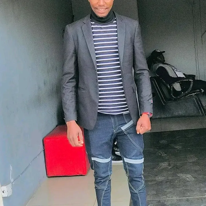 Zulu Mageba. S'thuli sikaNdaba