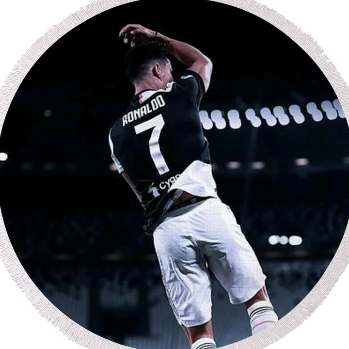 CR7🐐😻