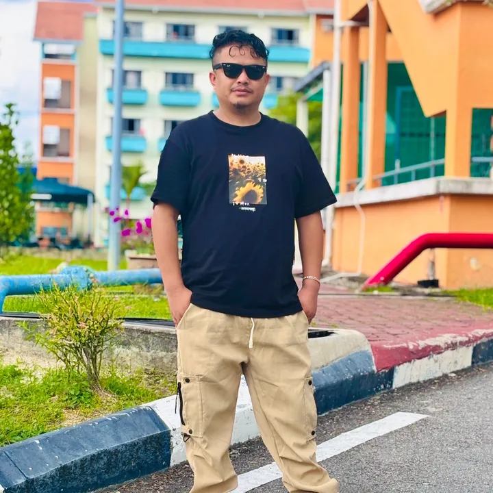 gokul🏇🏻thami9️⃣7️⃣7️⃣🇳🇵