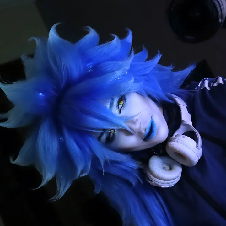 Aqua