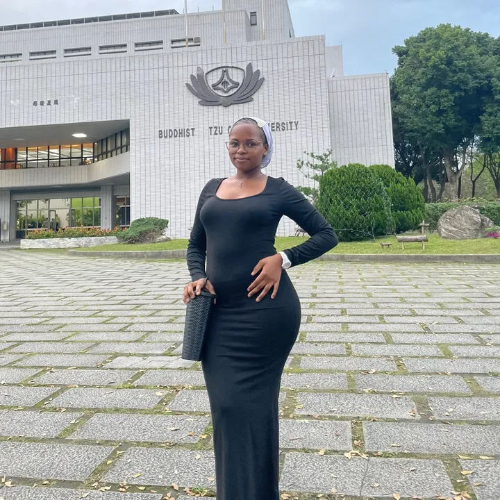 Penelopeesihle Hlehle