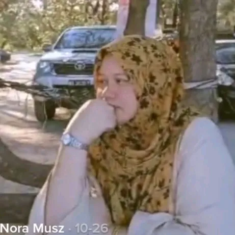 Nora Musz