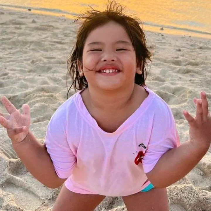 akosiAKELA