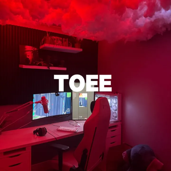 toee-_-live🦶🏿