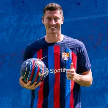 lewy.