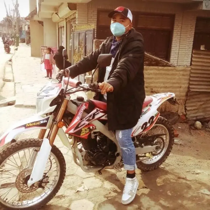 gurung tirtha