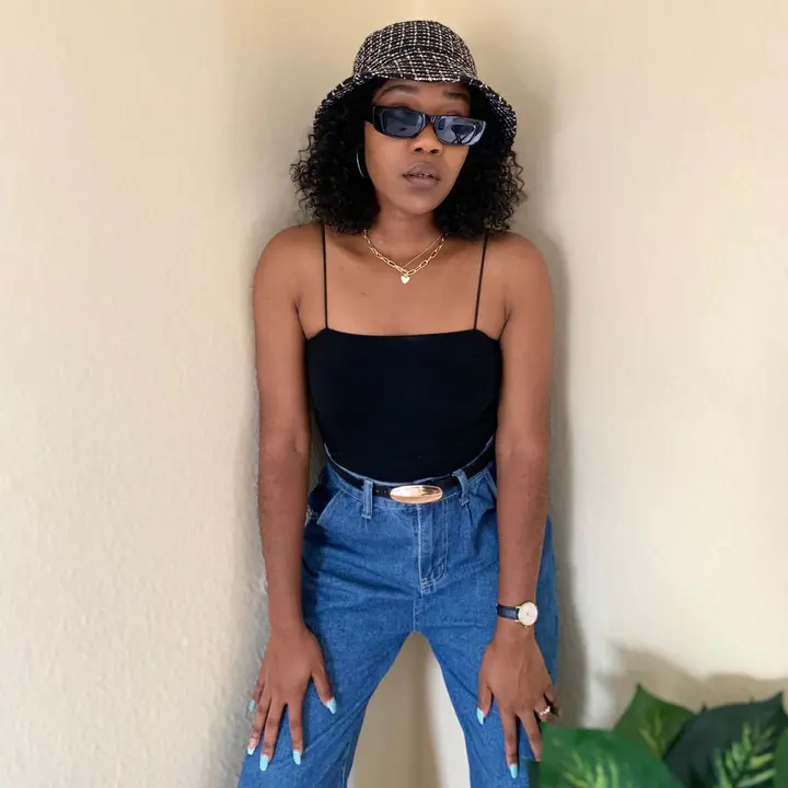 Amogelang Tlhowe🇿🇦