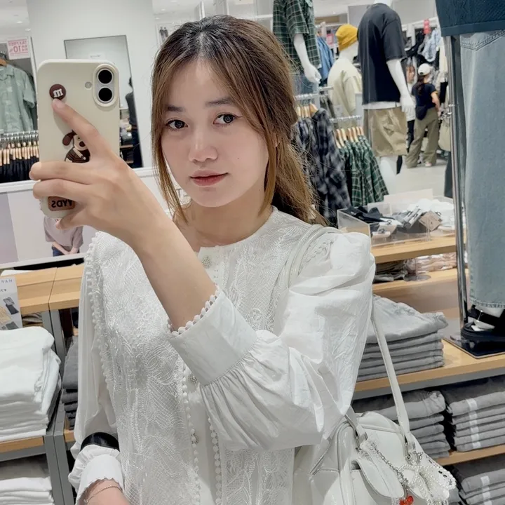 Hằng đang ở Nhật🇯🇵