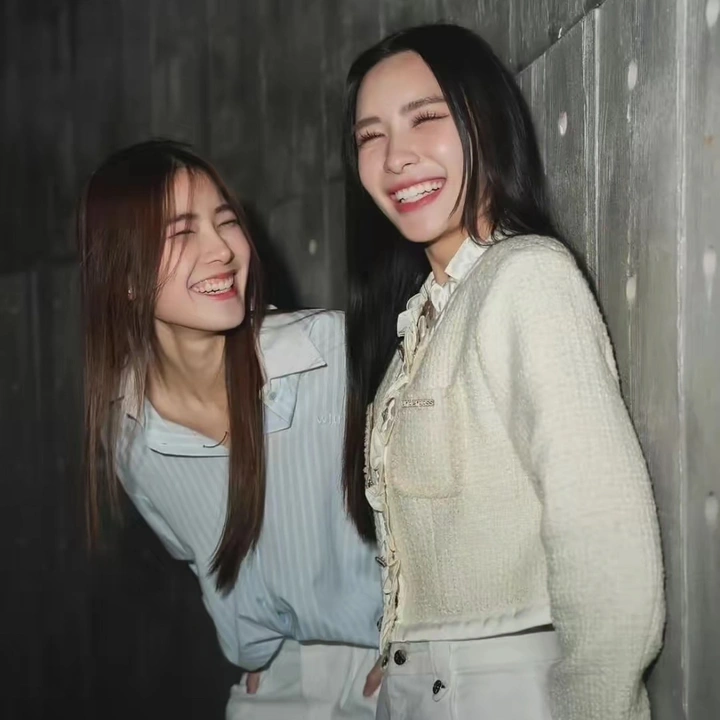 ไม่มีชื่ิอ