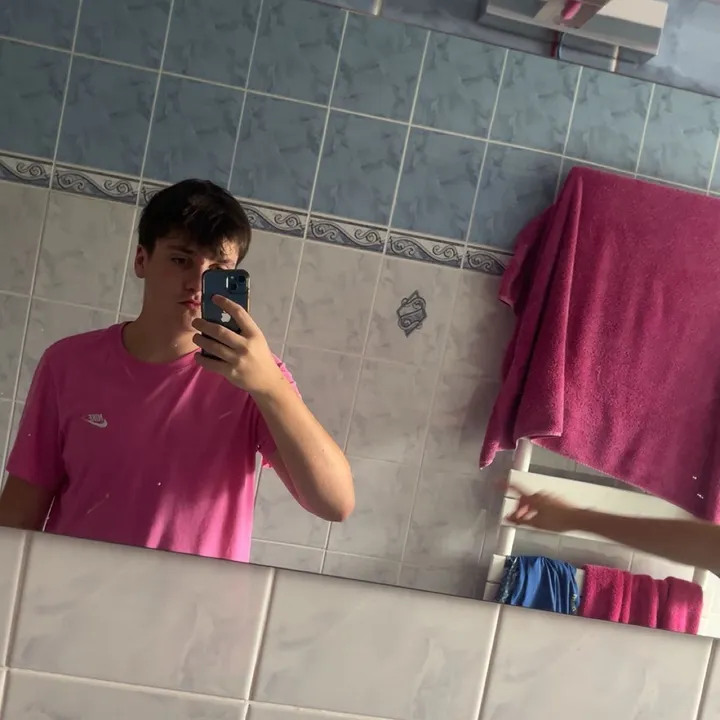 Ethan_albrt