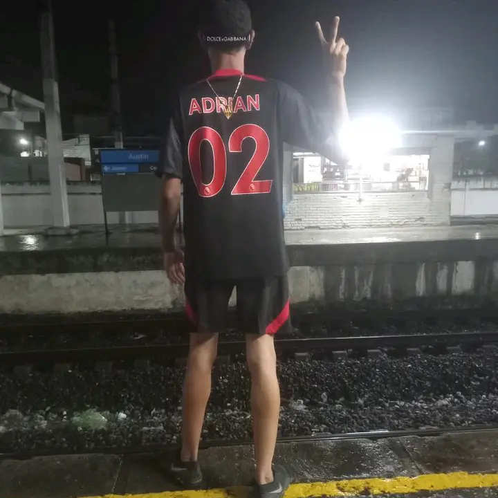 01 _ADRIAN_