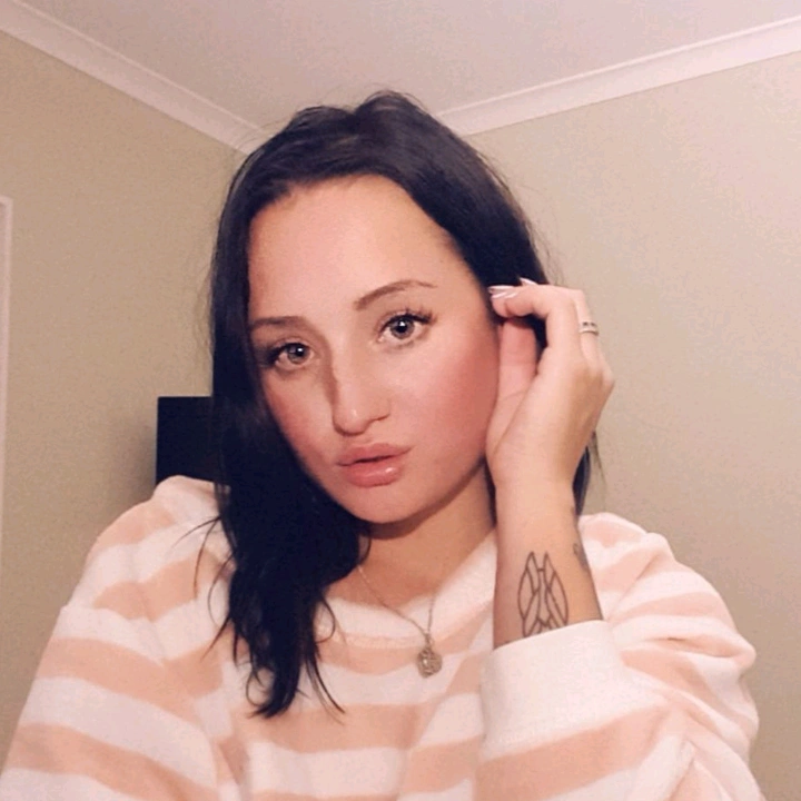 Cayla Cicada