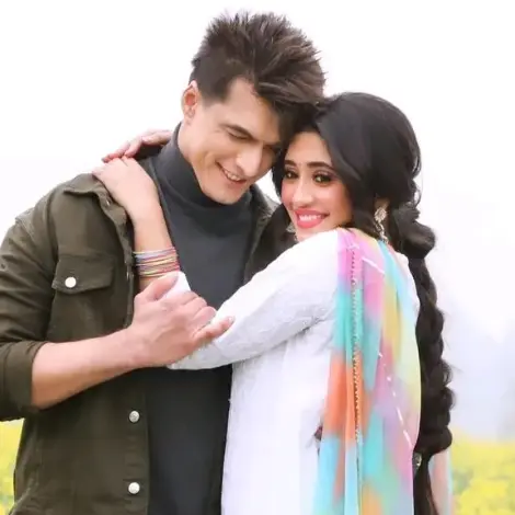 kaira18251915