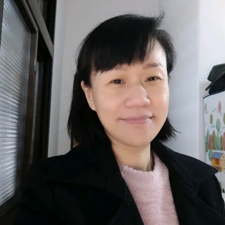 愛賺錢的闆娘