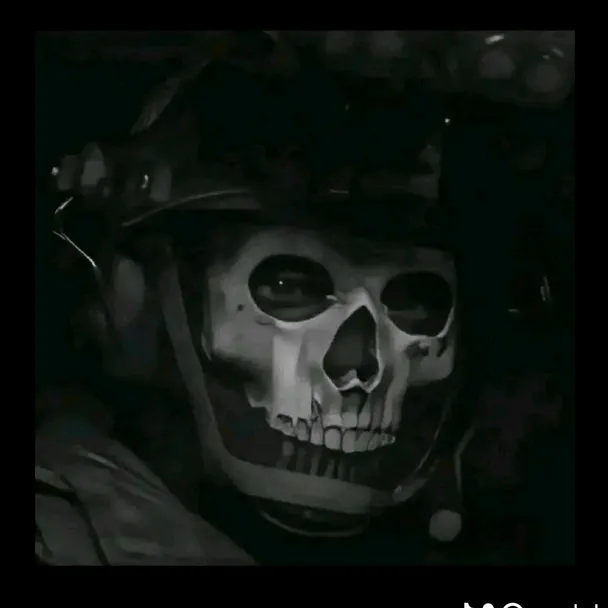꧁ঔৣ☠︎ٱلَجَےـلَٱدُ☠︎ঔৣ꧂yonko🦅