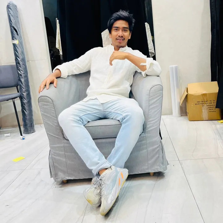 alone juwel
