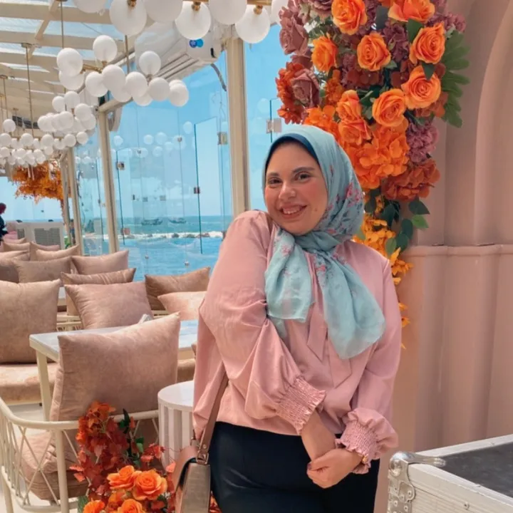 Sara Eskandr |سارة اسكندر 🎤📚