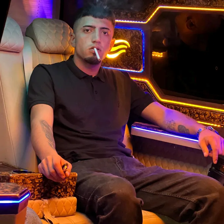 🥷İ.Ü🥷