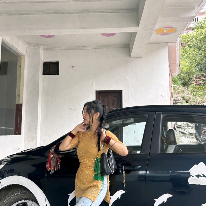 Ajnabii Gurung