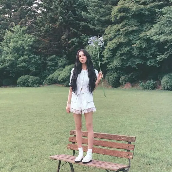 𝑰𝒔𝒂 𝒘 채영!
